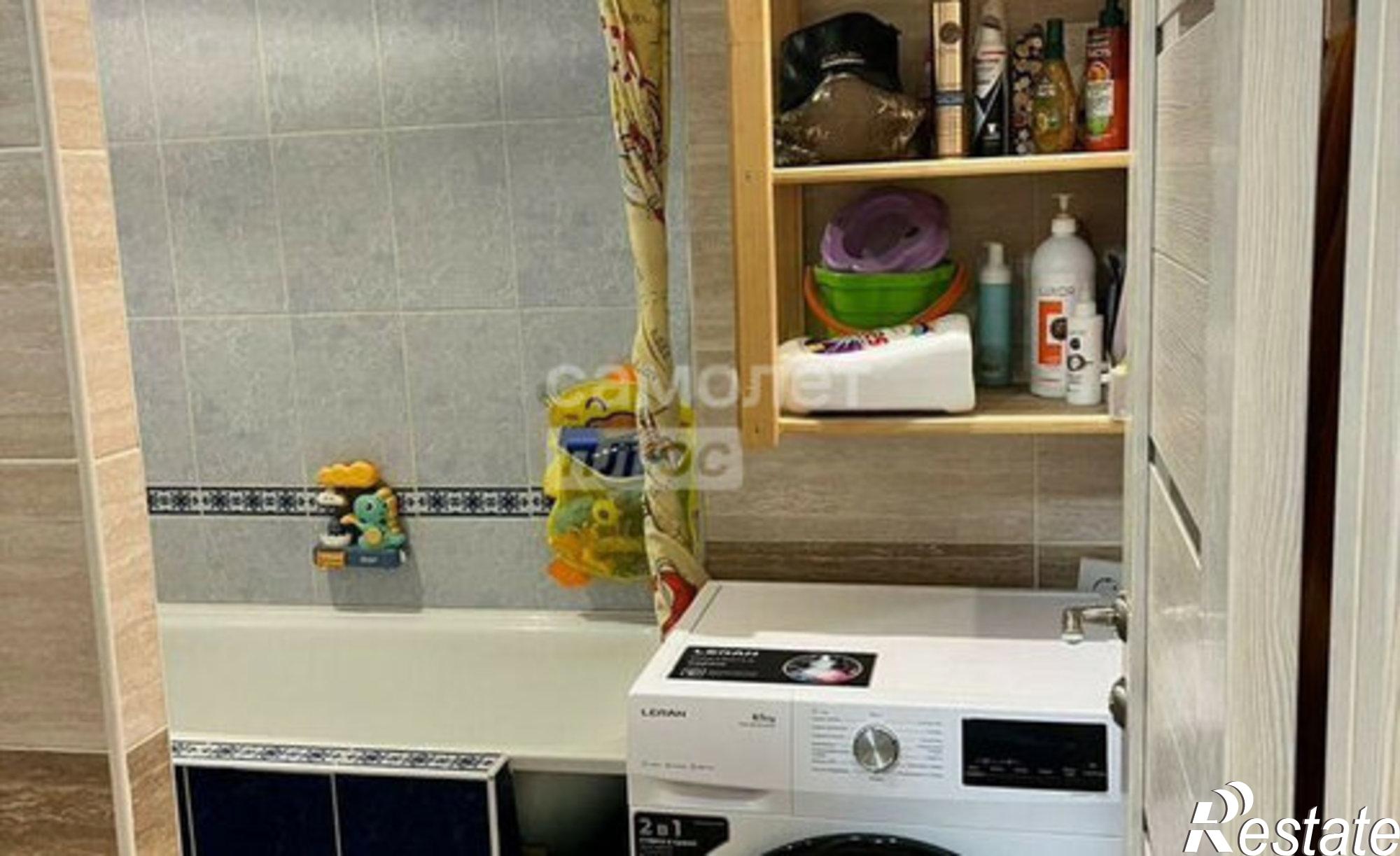 Купить квартиру за 6 100 000 рублей на Уральская улица, 1