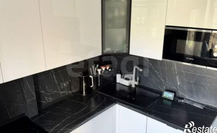 2-комн квартира пр-кт Октября, 63,  д. 63