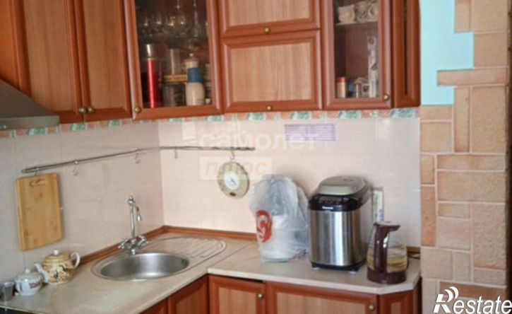 3-комн квартира улица 8 Марта, 126,  д. 126