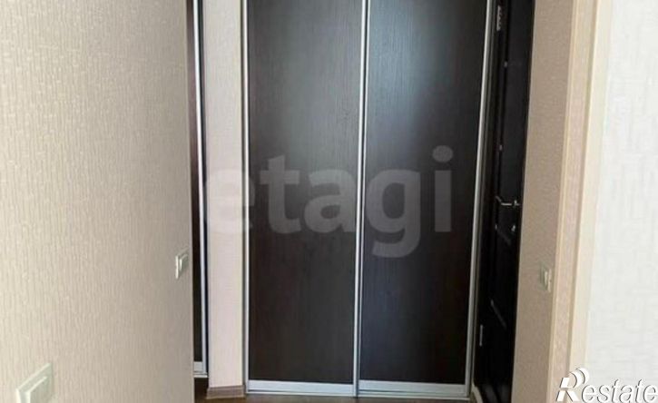 2-комн квартира улица Уральских Добровольцев, 21,  д. 21