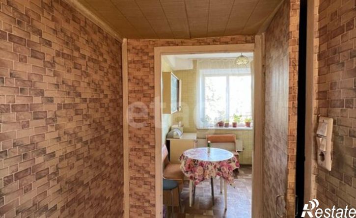 3-комн квартира ул Репина, 8,  д. 8