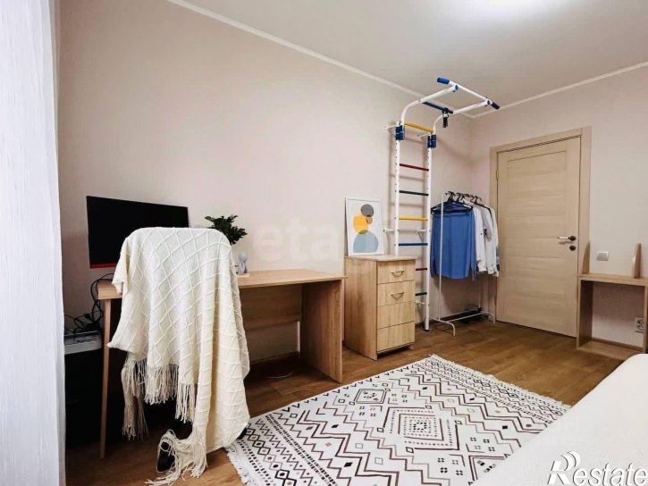 3-комн квартира ул Готвальда, 19,  д. 19