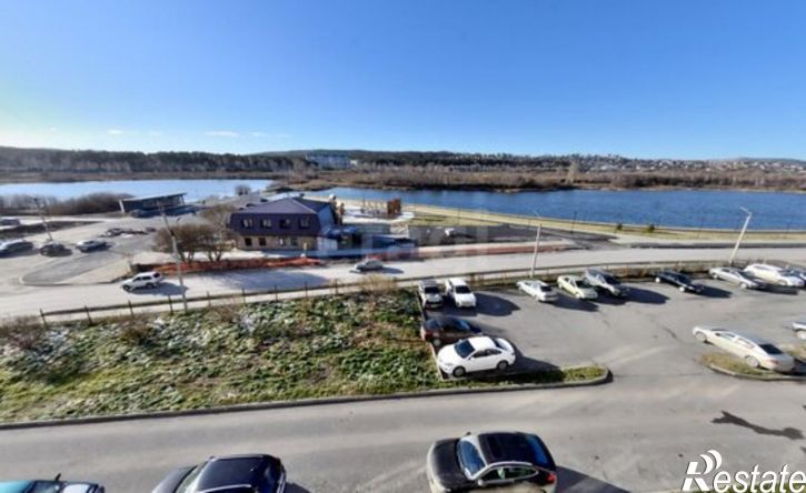 1-комн квартира ул Колесова, 1,  д. 1