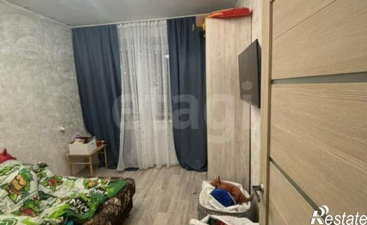 4-комн квартира улица Нахимова, 22,  д. 22