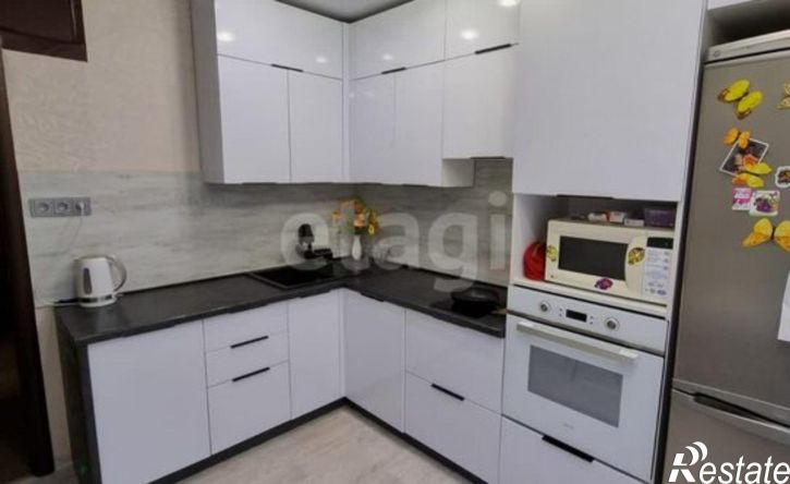 2-комн квартира улица Вернадского, 52,  д. 52