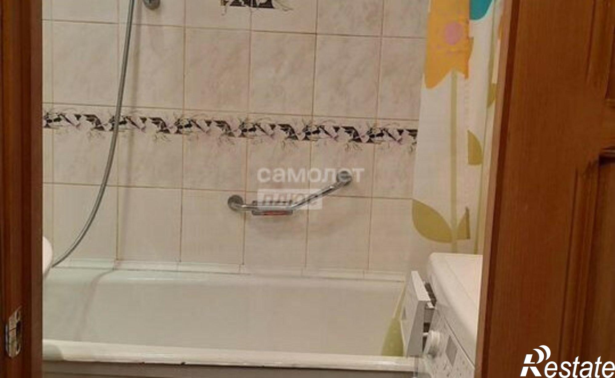 Купить квартиру за 6 100 000 рублей на Орловская улица, 16