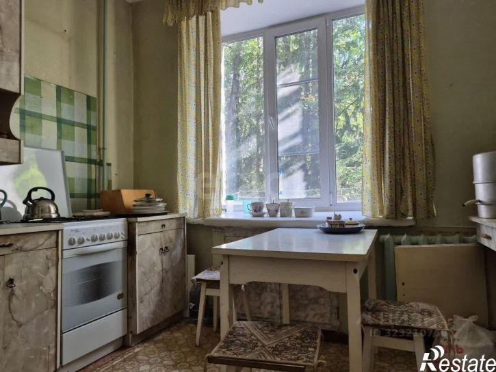 3-комн квартира проспект Макеева, 4,  д. 4