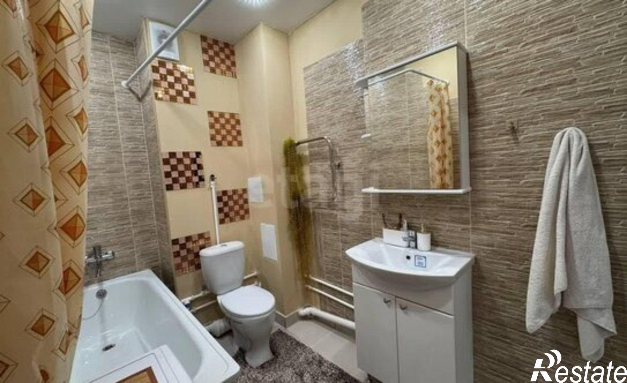 Купить квартиру за 5 000 000 рублей на улица Кирова, 86