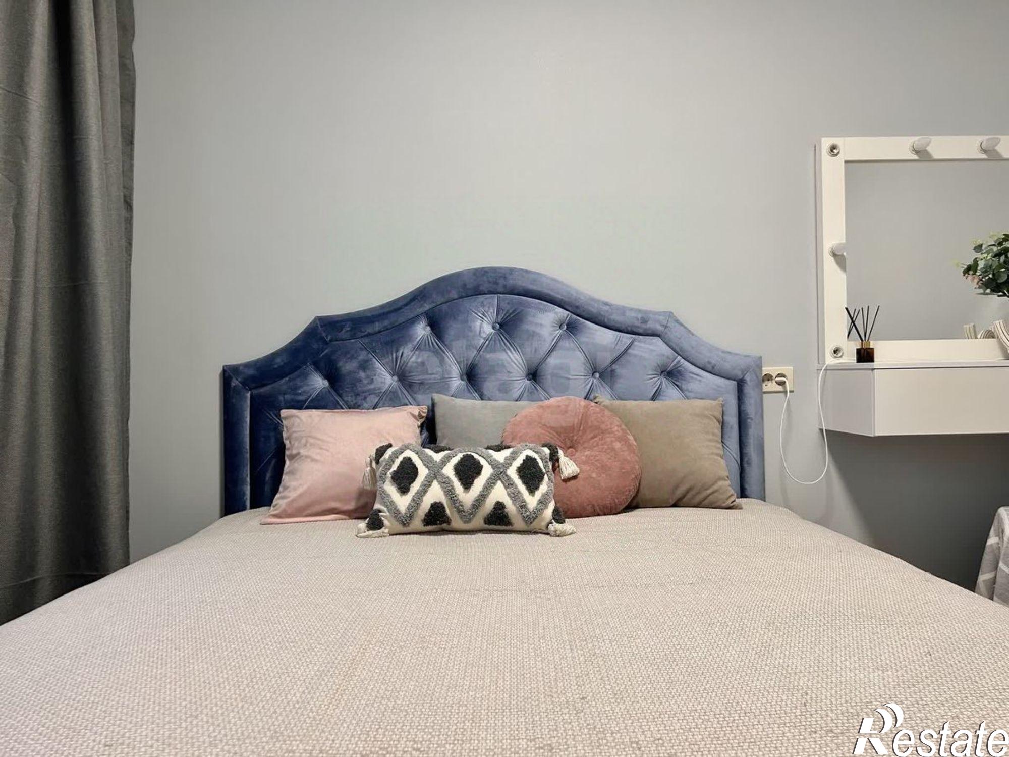 Купить квартиру за 5 300 000 рублей на ул 8 Марта, 130