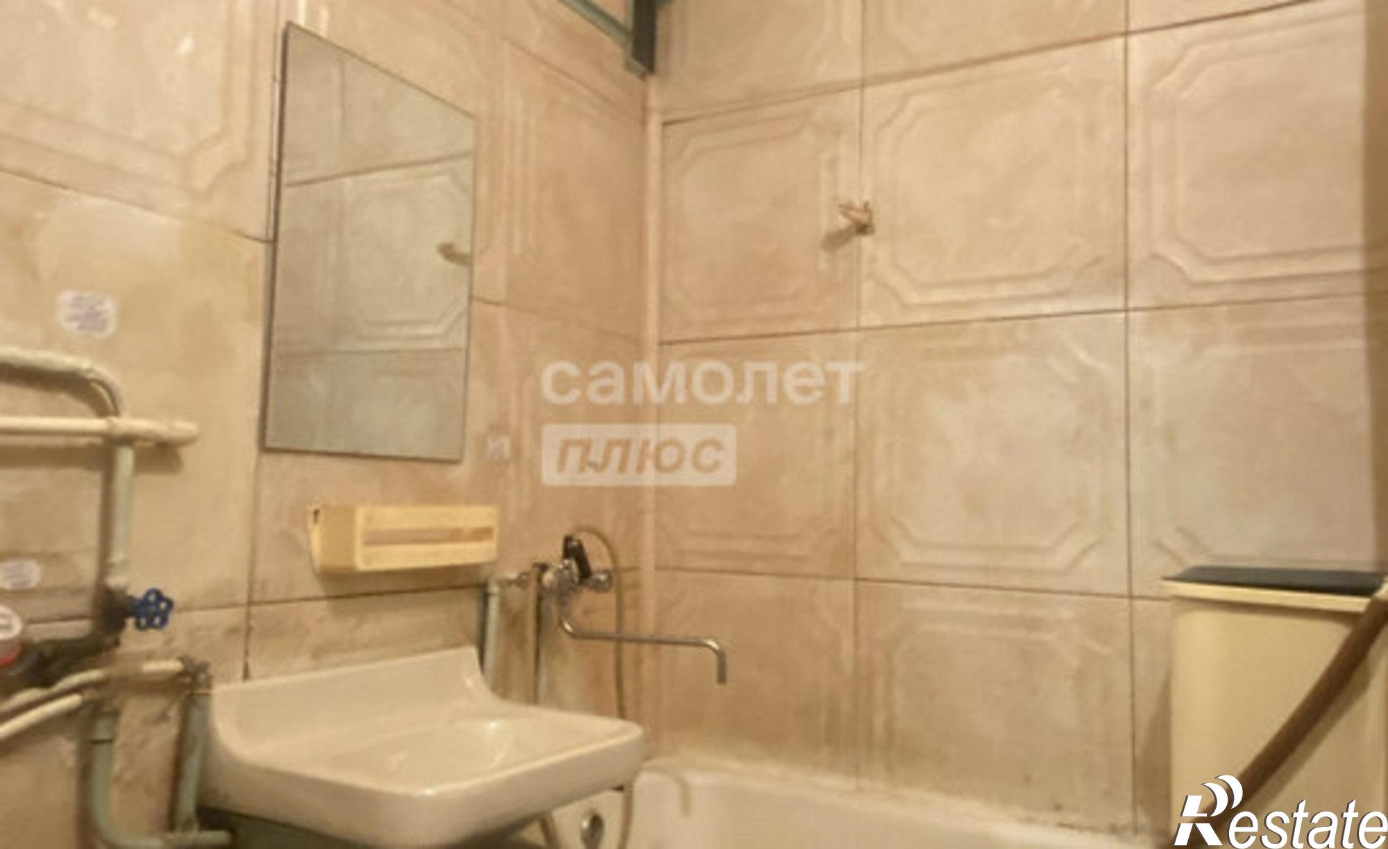 Купить квартиру за 3 350 000 рублей на ул 8 Марта, 104