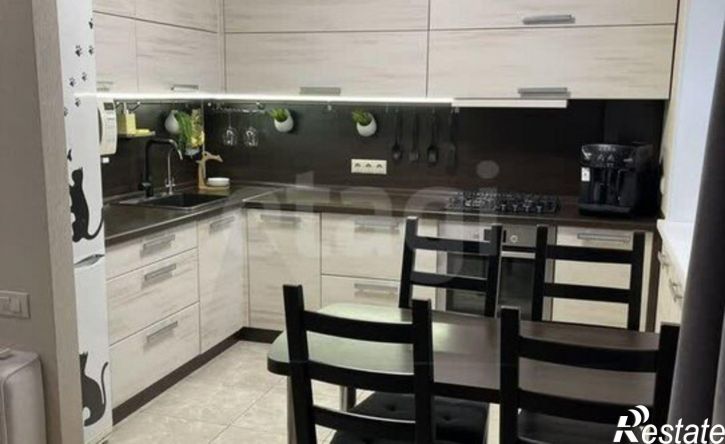 3-комн квартира ул Попова, 25,  д. 25