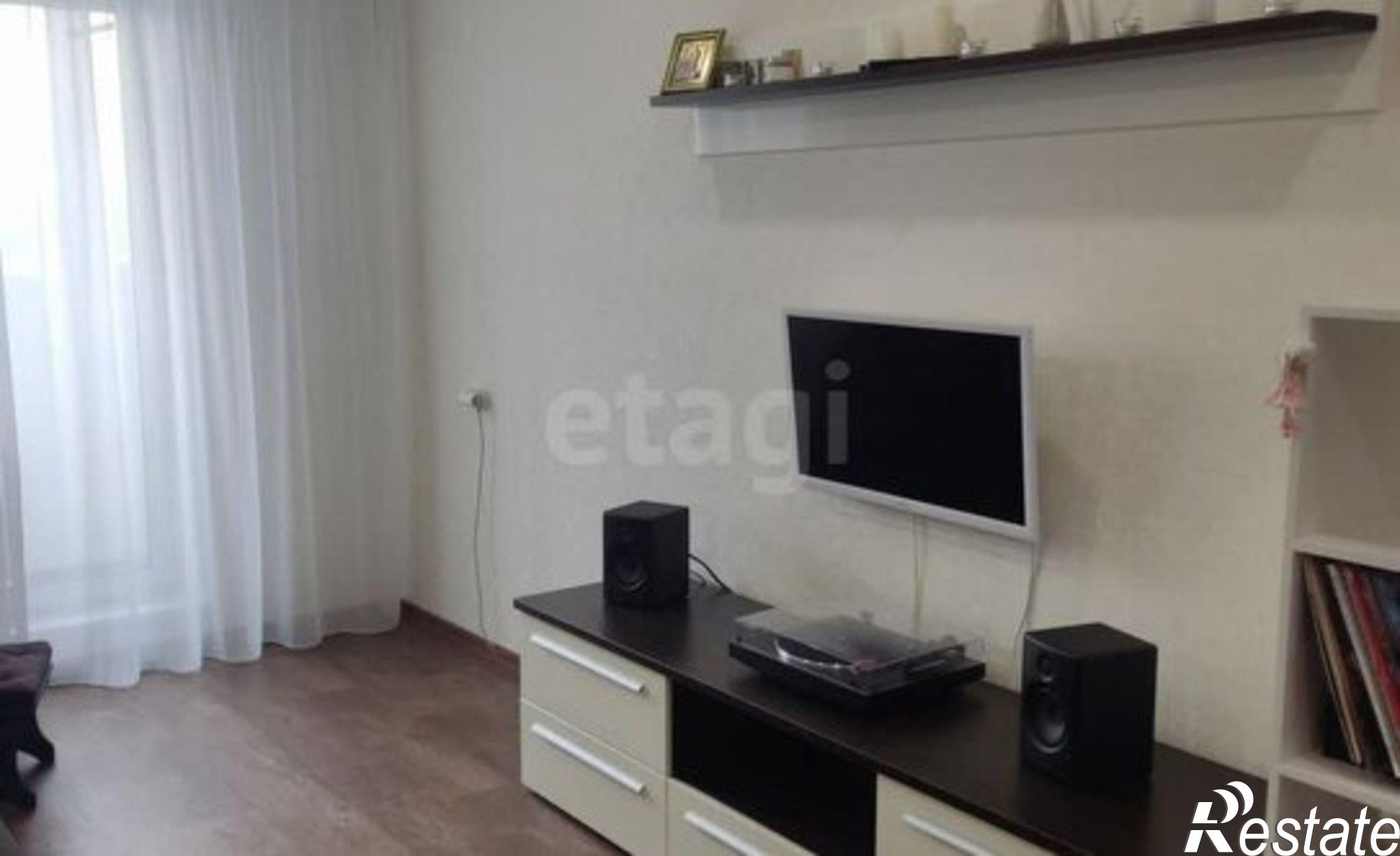 Купить квартиру за 3 950 000 рублей на ул Богдана Хмельницкого, 50