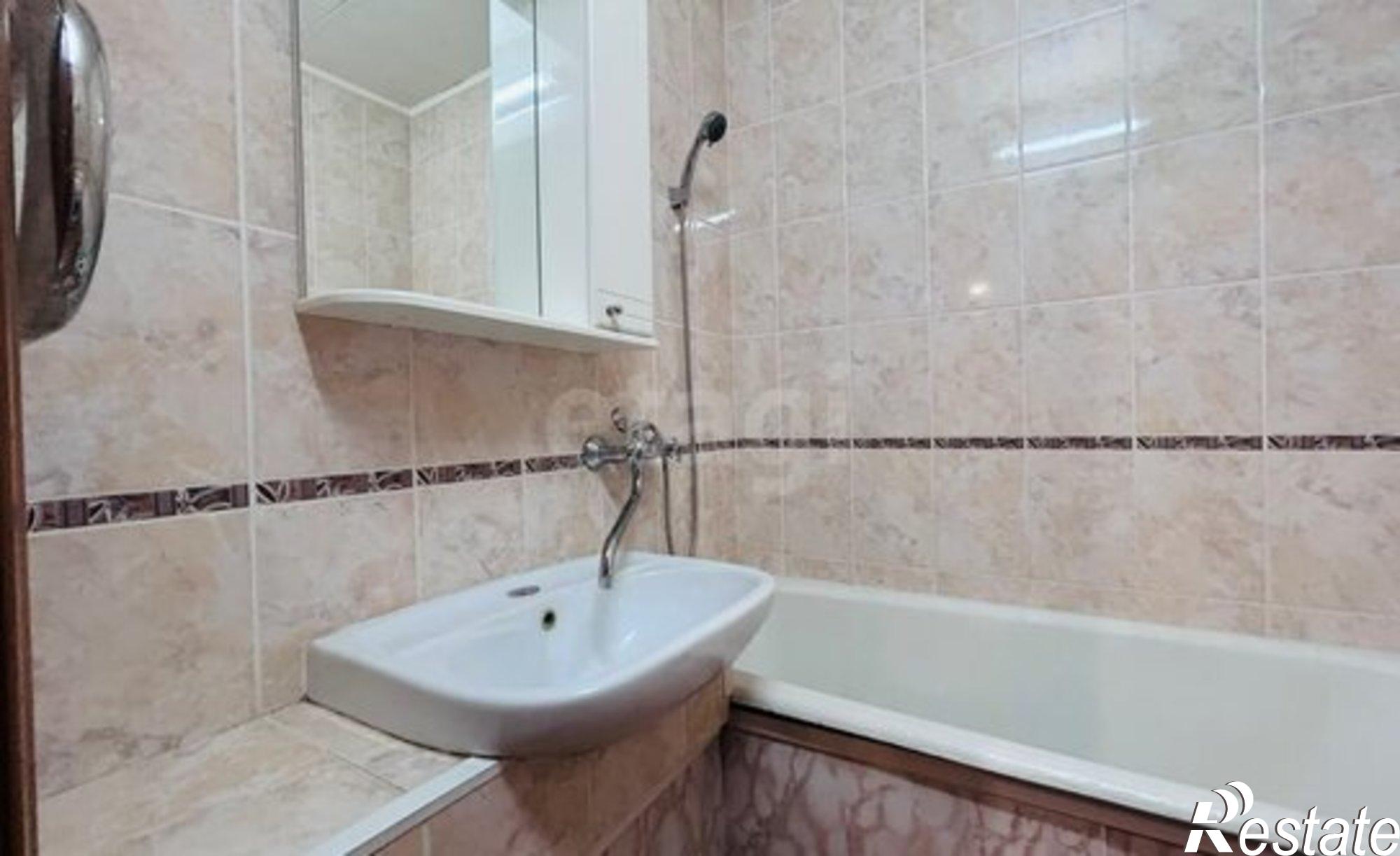 Купить квартиру за 3 800 000 рублей на ул Готвальда, 4