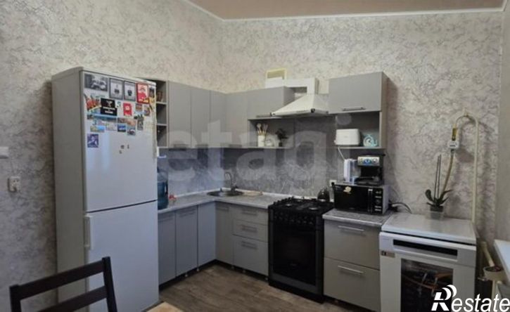 2-комн квартира ул Колесова, 19,  д. 19