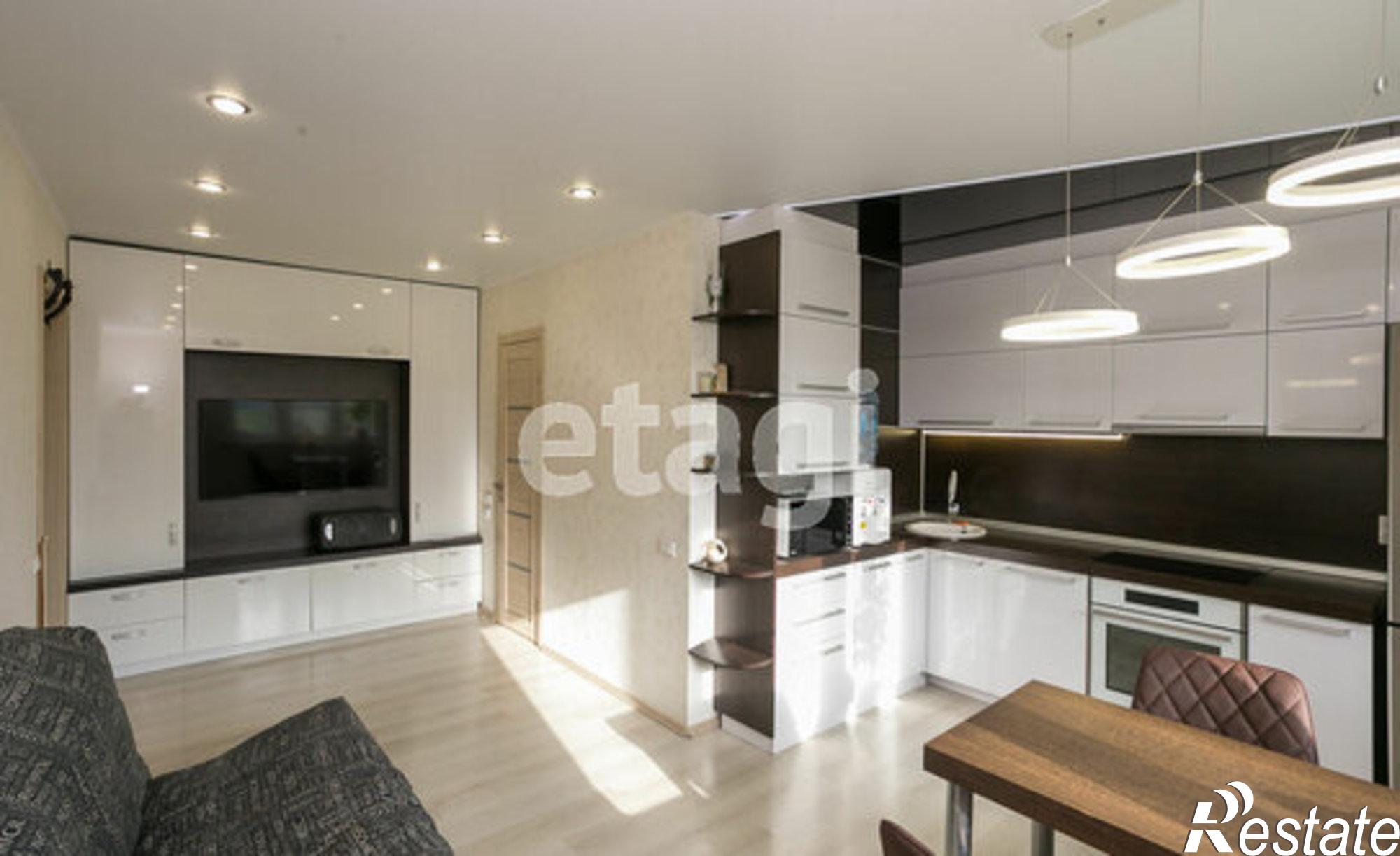 Купить квартиру за 6 500 000 рублей на улица Уральских Добровольцев, 1А