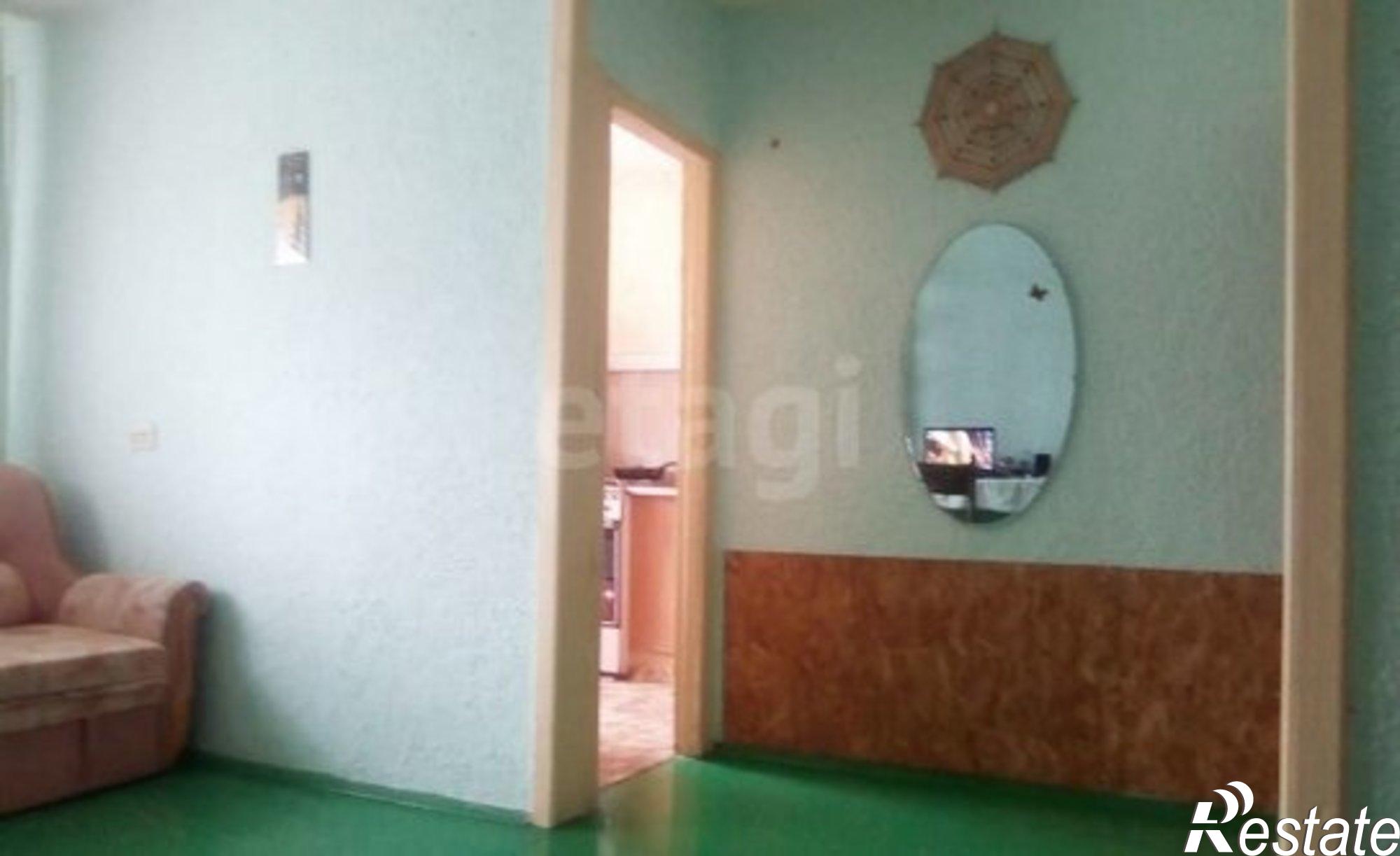 Купить квартиру за 2 250 000 рублей на Молодёжная улица, 14