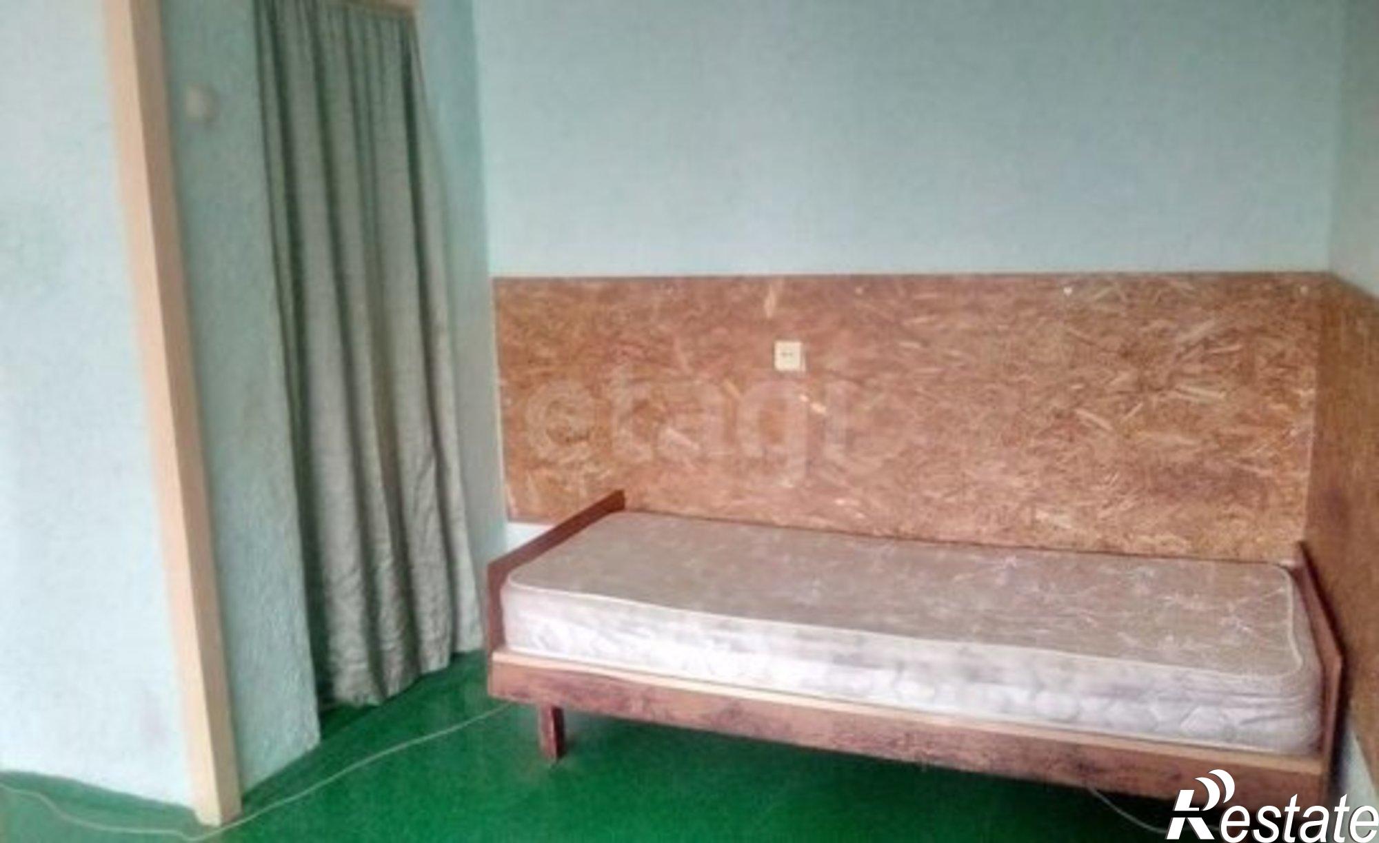 Купить квартиру за 2 250 000 рублей на Молодёжная улица, 14