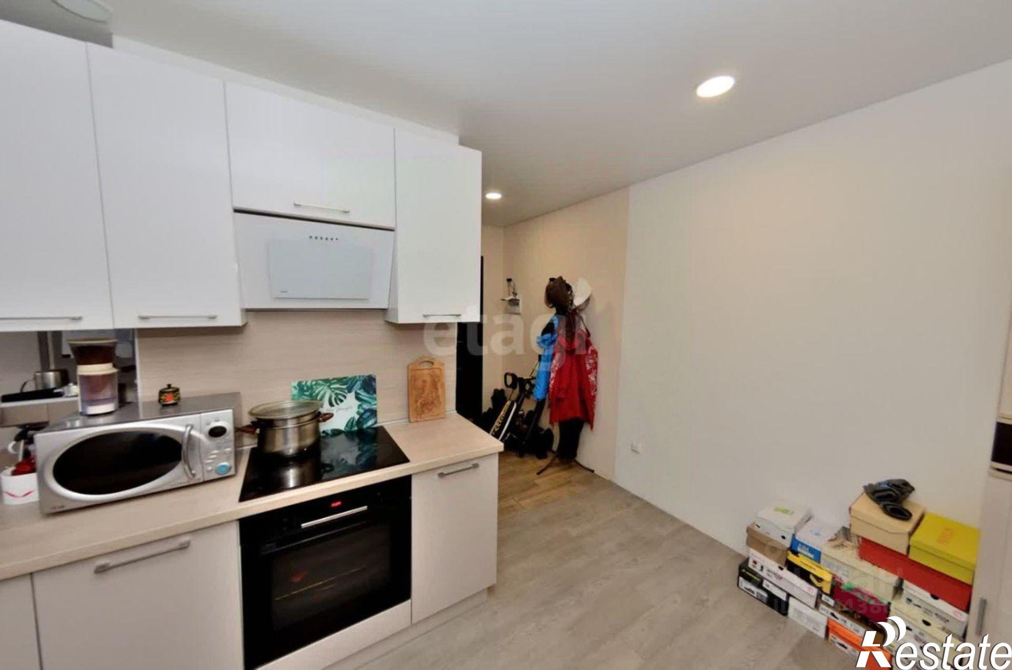 Купить квартиру за 6 000 000 рублей на Ильменская улица, 85