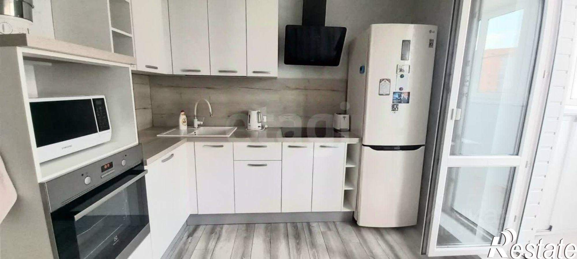 Купить квартиру за 8 300 000 рублей на б-р Карпова, 9