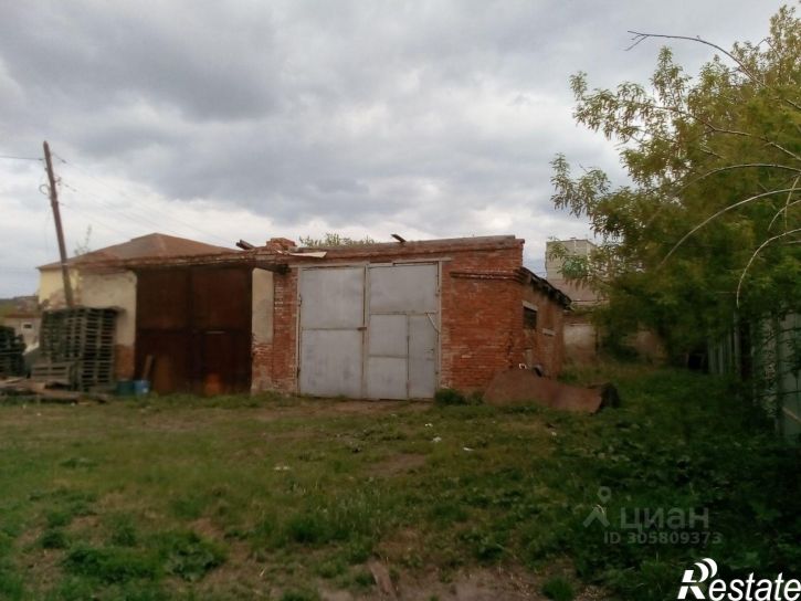 Отдельное здание улица Малышева, 52,  д. 52