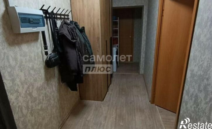 2-комн квартира улица Нахимова, 3,  д. 3