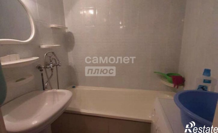 2-комн квартира улица 8 Марта, 128,  д. 128