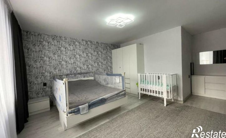 2-комн квартира улица Нахимова, 3,  д. 3
