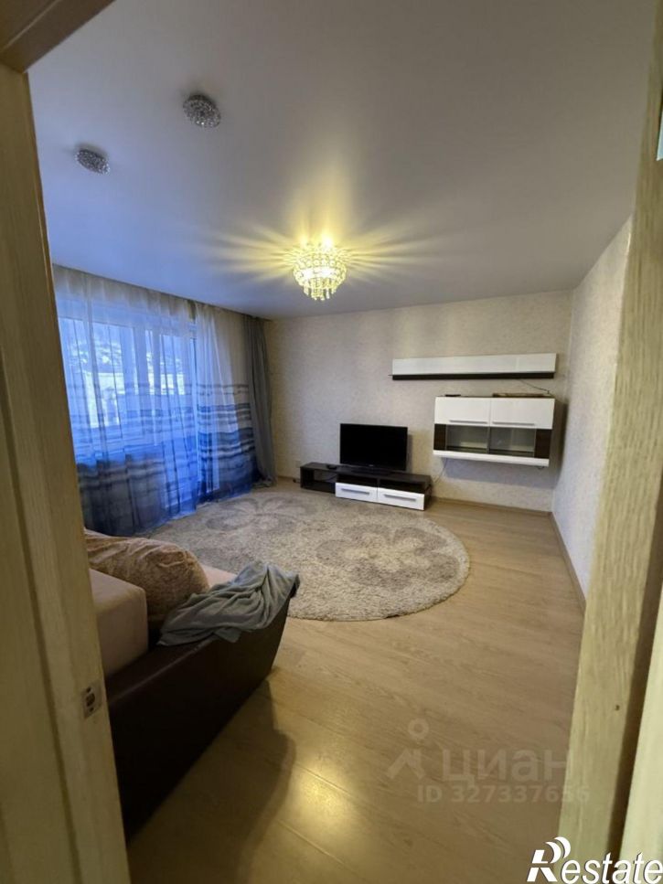 4-комн квартира ул Вернадского, 30,  д. 30
