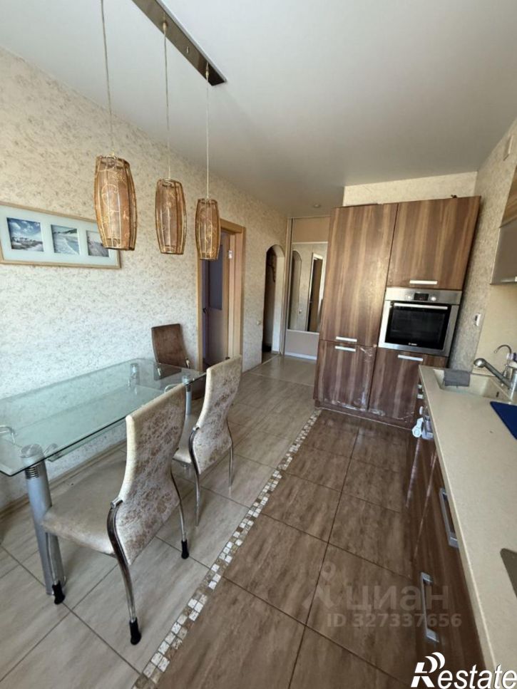 4-комн квартира ул Вернадского, 30,  д. 30