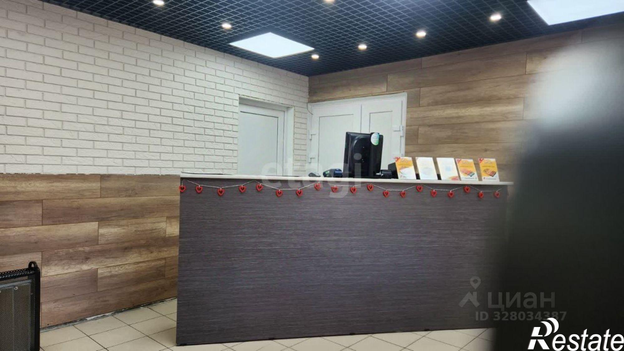 Купить торговое помещение за 8 500 070 рублей на б-р Карпова, 2а