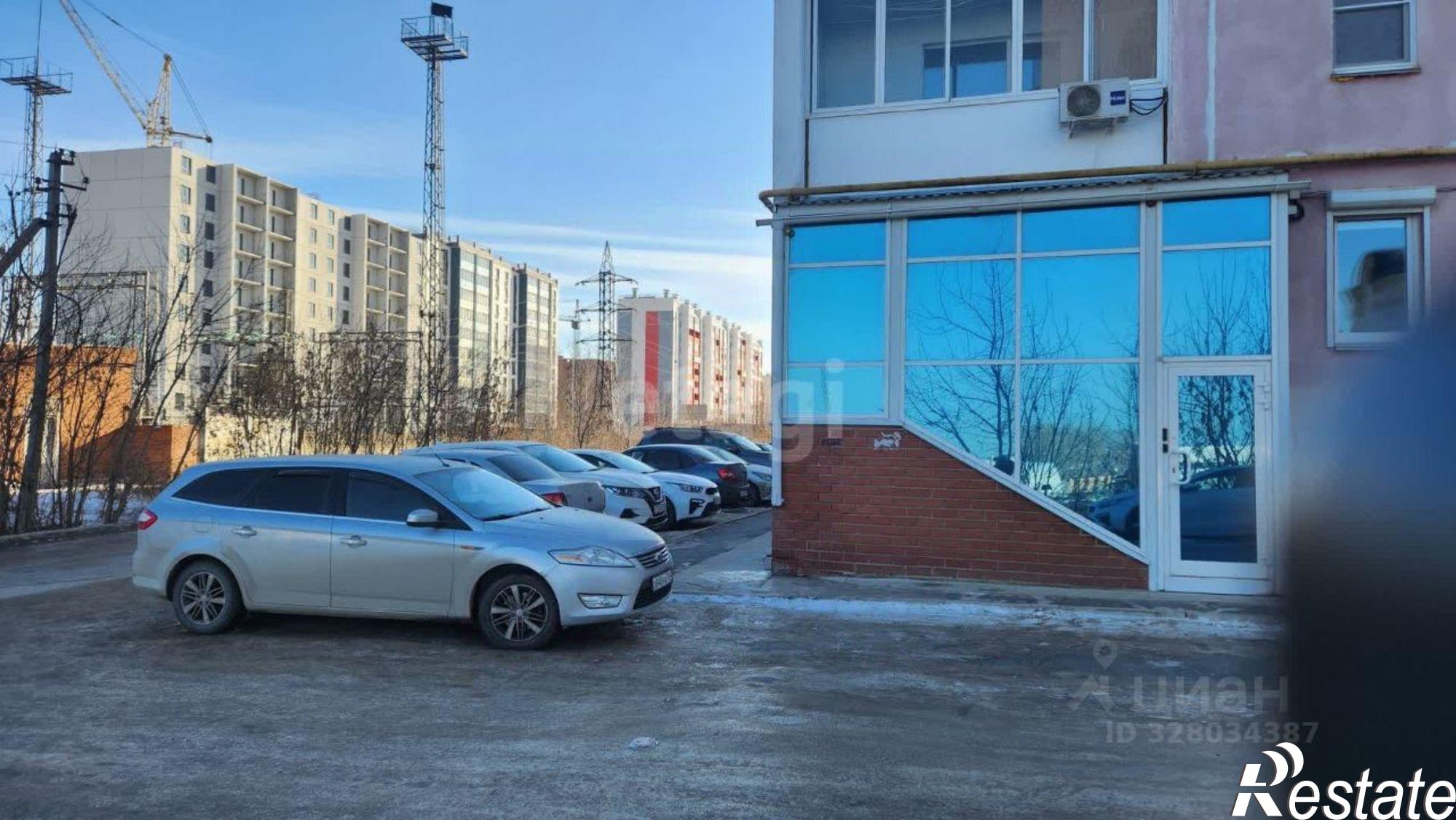 Купить торговое помещение за 8 500 070 рублей на б-р Карпова, 2а
