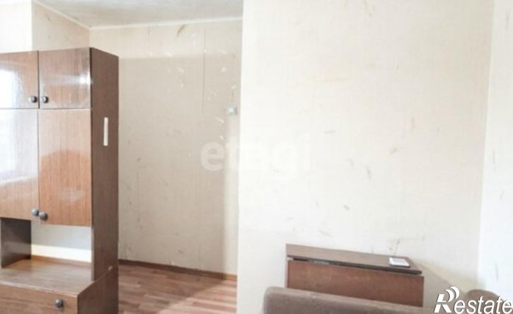 2-комн квартира улица 8 Июля, 5,  д. 5