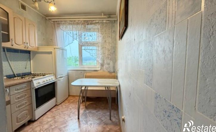 2-комн квартира улица Попова, 3,  д. 3