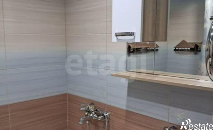 2-комн квартира ул Павших Борцов, 4,  д. 4