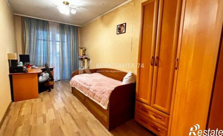 3-комн квартира Гвардейская улица, 21,  д. 21