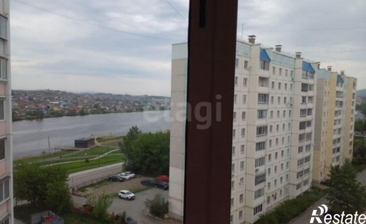 2-комн квартира улица Колесова, 15,  д. 15