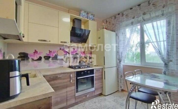 2-комн квартира улица Жуковского, 9,  д. 9