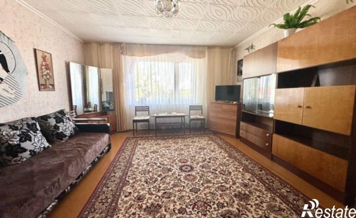 2-комн квартира улица Павших Борцов, 4,  д. 4