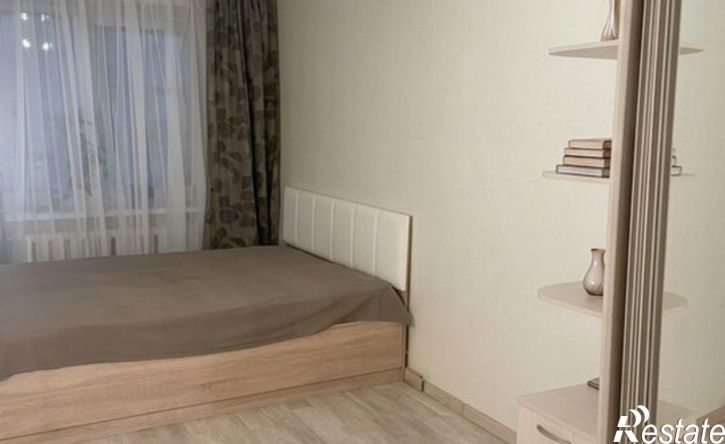 3-комн квартира улица Циолковского, 8,  д. 8