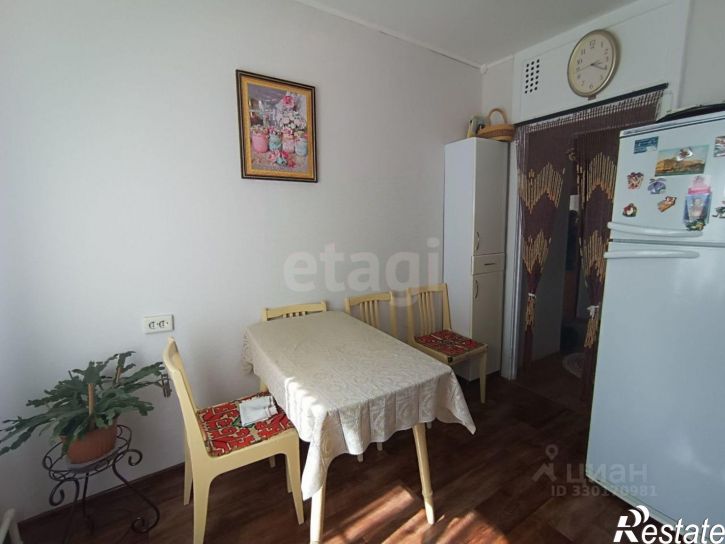 2-комн квартира ул 8 Марта, 144,  д. 144