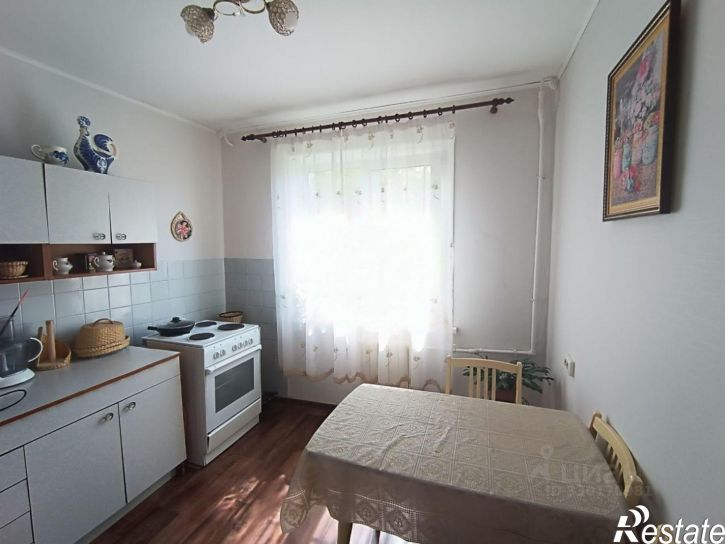 2-комн квартира ул 8 Марта, 144,  д. 144