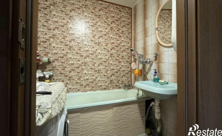4-комн квартира улица Академика Павлова, 33,  д. 33
