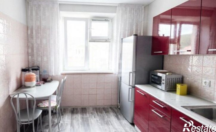 3-комн квартира проспект Макеева, 42,  д. 42