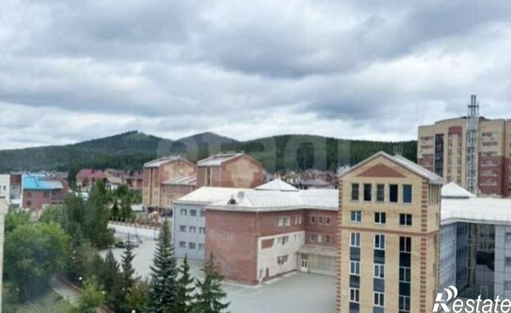 3-комн квартира проспект Макеева, 42,  д. 42