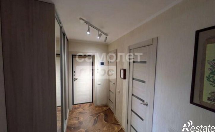 2-комн квартира улица 8 Марта, 124,  д. 124