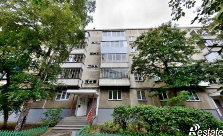 2-комн квартира улица 8 Марта, 152,  д. 152
