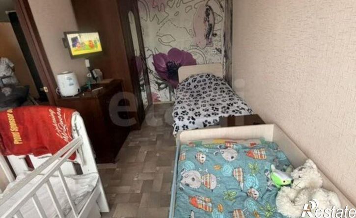 2-комн квартира ул 8 Июля, 3,  д. 3