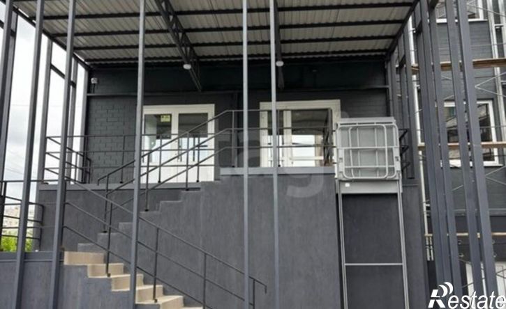 2-комн квартира Набережная улица, 35,  д. 35