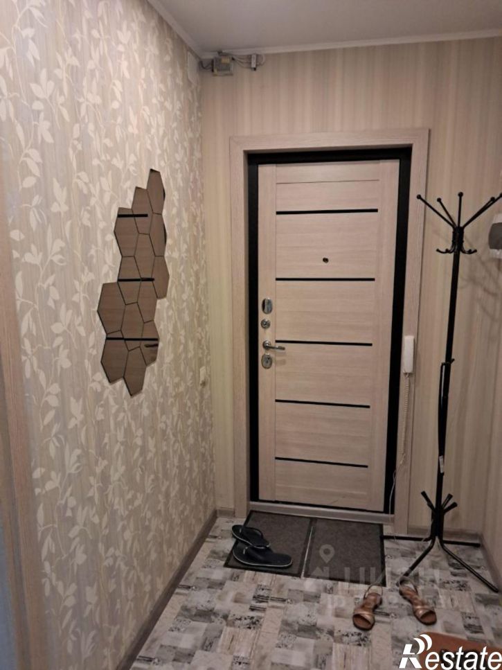 2-комн квартира улица Павших Борцов, 4,  д. 4