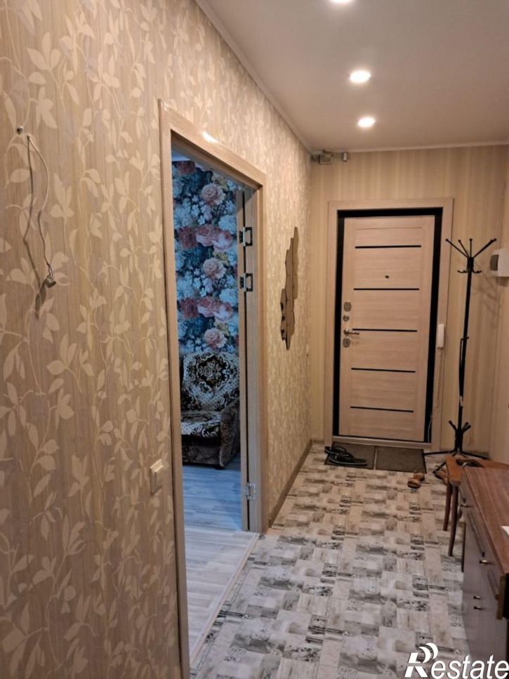 2-комн квартира улица Павших Борцов, 4,  д. 4